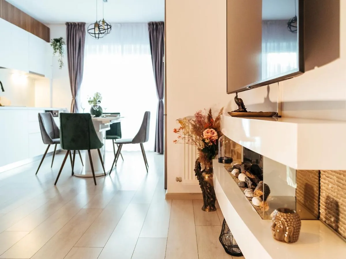 Cozy Special Pallady Apartament With Garden & Courtyard ブカレスト 0*,  ルーマニア